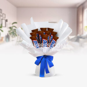 ramo de chocolate snickers