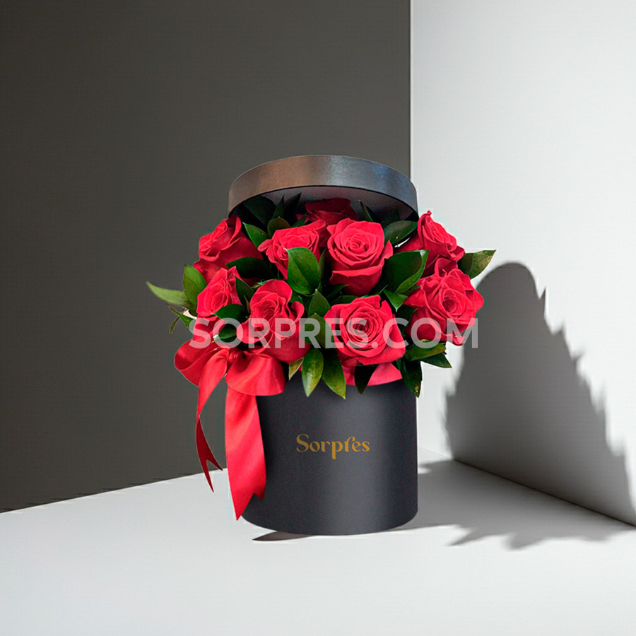 Sombrero de rosas – flores en Cusco